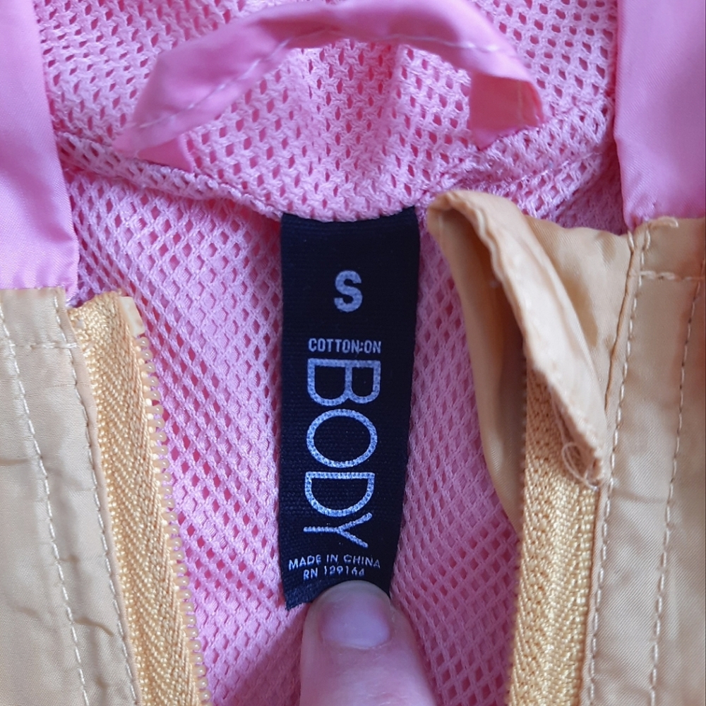Cotton On Windbreaker Hoodie Half Zip, Small - Picture 5 of 6